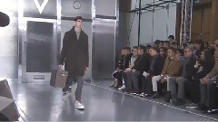 Fashion Show - Louis Vuitton Menswear Fall Winter 2015-2016