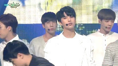 少年共和国 - Hello - KBS音乐银行现场版15/06/12