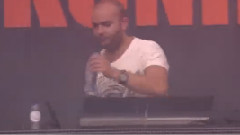 Showtek - DJ-Set SLAM Koningsdag Part1