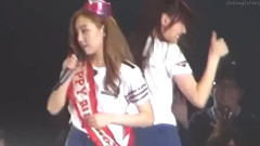 太妍(少女时代),Tiffany(少女时代) - Tiffany Got & Happy Birthday & From Fan And Gave It To Taeyeon