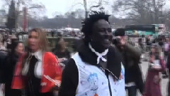 Fashion Show,音乐短片 - Fashion Week Paris 2015-2016 Exit Chanel
