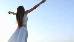 音乐短片 - Spirit Of The Earth