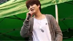 圭贤(Super Junior) - 飞吻拍认证照