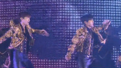 沈昌珉,郑允浩,东方神起 - Rising Sun