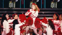 Madonna - Give Me All Your Luvin