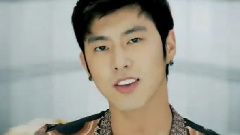 东方神起 - Keep Your Head Down