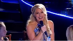 Celtic Woman - Santa Claus Is Coming To Town