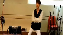 EXO - 优越惊恐心形嘴背后你不知道的都暻秀