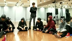EXO,EXO-M,EXO-K - 玩游戏 007棒