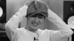 B.I(iKON) - B.I Smile Moment
