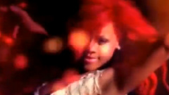 Rihanna - Loud