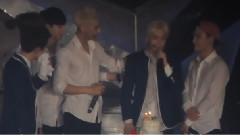 EXO - 庆祝SUHO生日