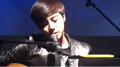 Roy Kim - YELLOW