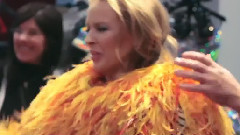 Kylie Minogue - Dolce & Gabbana