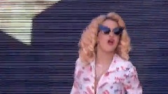 Rita Ora - R.I.P