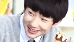 TF家族,TFBOYS - 噢买尬
