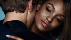 Fashion Show - Burberry Spring Summer 2015 Campaign