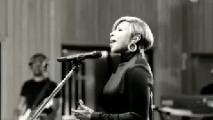 Mary J.Blige - Walmart Soundcheck