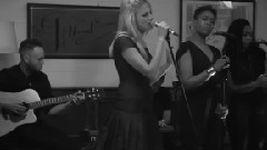 Pixie Lott - Ocean