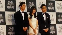 少女时代,2PM,玉泽演(2PM),允儿(少女时代),韩国群星 - 主持人红地毯Cut