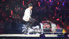 东方神起 - Somebody To Love