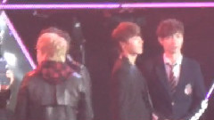EXO-M,EXO - 东方卫视跨年