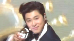 东方神起 - Spellbound & Something - MBC歌谣大祭典 现场版 15/1/1