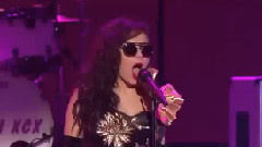 Charli XCX - Boom Clap