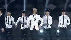 UNIQ - Falling In Love
