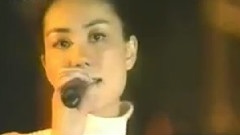 王菲 - Eyes On Me