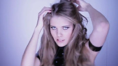 Victoria S - Voyeur