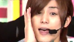 Hey! Say! JUMP - 愛ing-アイシテル & 勇気100% 校园革命现场版 11/05/01