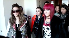 2NE1 - Make Thumb Noise Round
