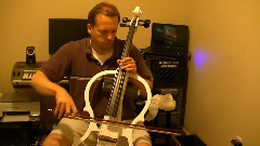 音乐短片 - Cecilio顾客录制电声大提琴专辑