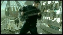Papa Roach - She Loves Me Not