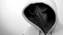 Nesli - Riot