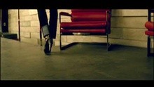 Rihanna - Take A Bow