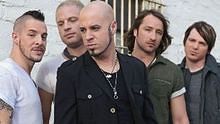 Daughtry,艾薇儿·拉维尼 - Daughtry - It's Not Over