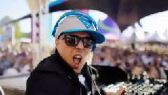 音乐短片 - The Funfair Of Madness