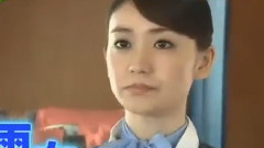 大岛优子乘务员姿登场新电影发布会:果然是雨女?