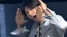 Super Junior-D&E - Don't wake me up 现场版 15/07/16