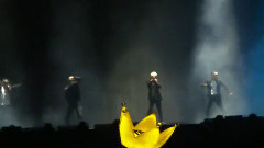 胜利(Bigbang),BigBang - Strong Baby