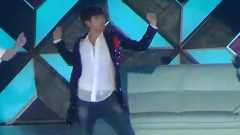 郑允浩 - 郑允浩Solo HFB - 东方神起北京演唱会 饭拍版 13/03/30