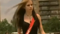 Avril Lavigne - Everybody Hurts