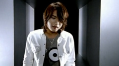 东方神起 - Somebody To Love