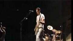 Bryan Adams - The Only Thing That Looks Good On Me Is You