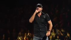 Luke Bryan - Play It Again