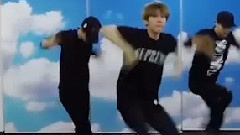 EXO,边伯贤(EXO) - LOVE ME RIGHT