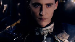 Tom Hiddleston - 跪邪神