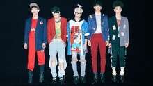 SHINee - SHINee 《Hold You》